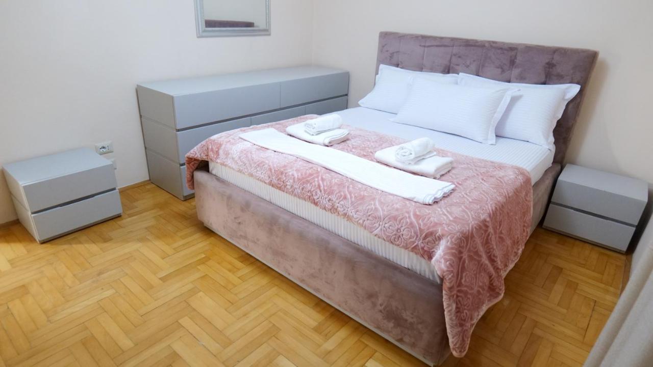 Apartamento Center Niko 04 *